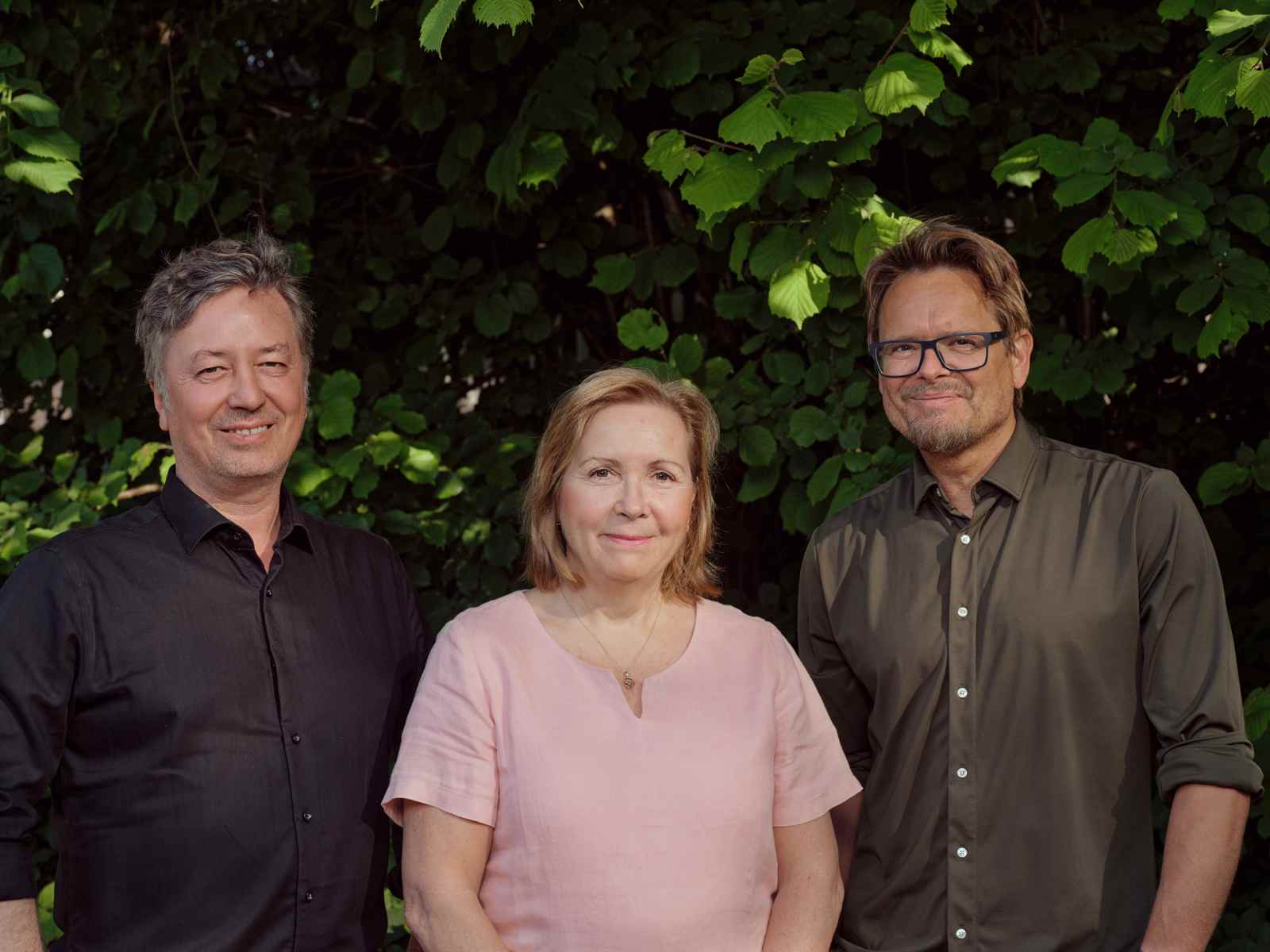 Geir Haaversen, grunnlegger og daglig leder i A-lab, konsernsjef Grethe Bergly i Multiconsult og grunnlegger Odd Klev i A-lab.