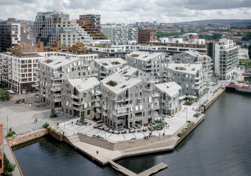 Vannkunsten boligområde i Bjørvika langs Oslofjorden. Foto.