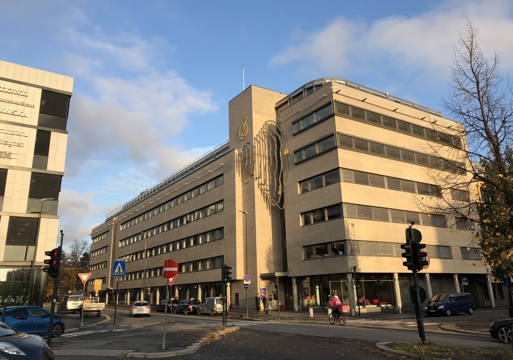 Eksteriørbilde av Plan- og bygningsetaten i Oslos kontorlokaler i Vahls gate på Tøyen.
