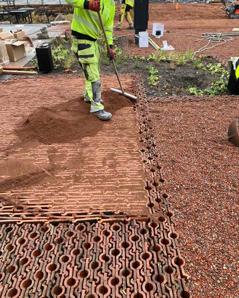 Vollebekk torg_stein