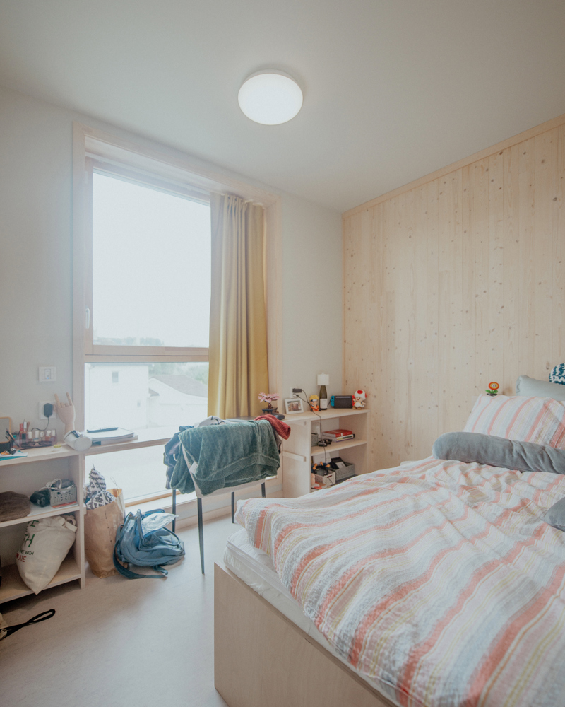 Foto av soverom i studentbolig. 