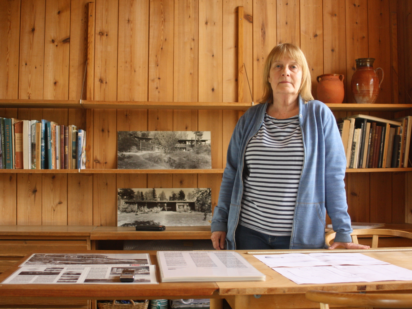 Elisabeth Selmer, datter av Wenche og Jens Selmer, i Trosterudstien 1, huset foreldrene tegnet til seg selv i 1963.