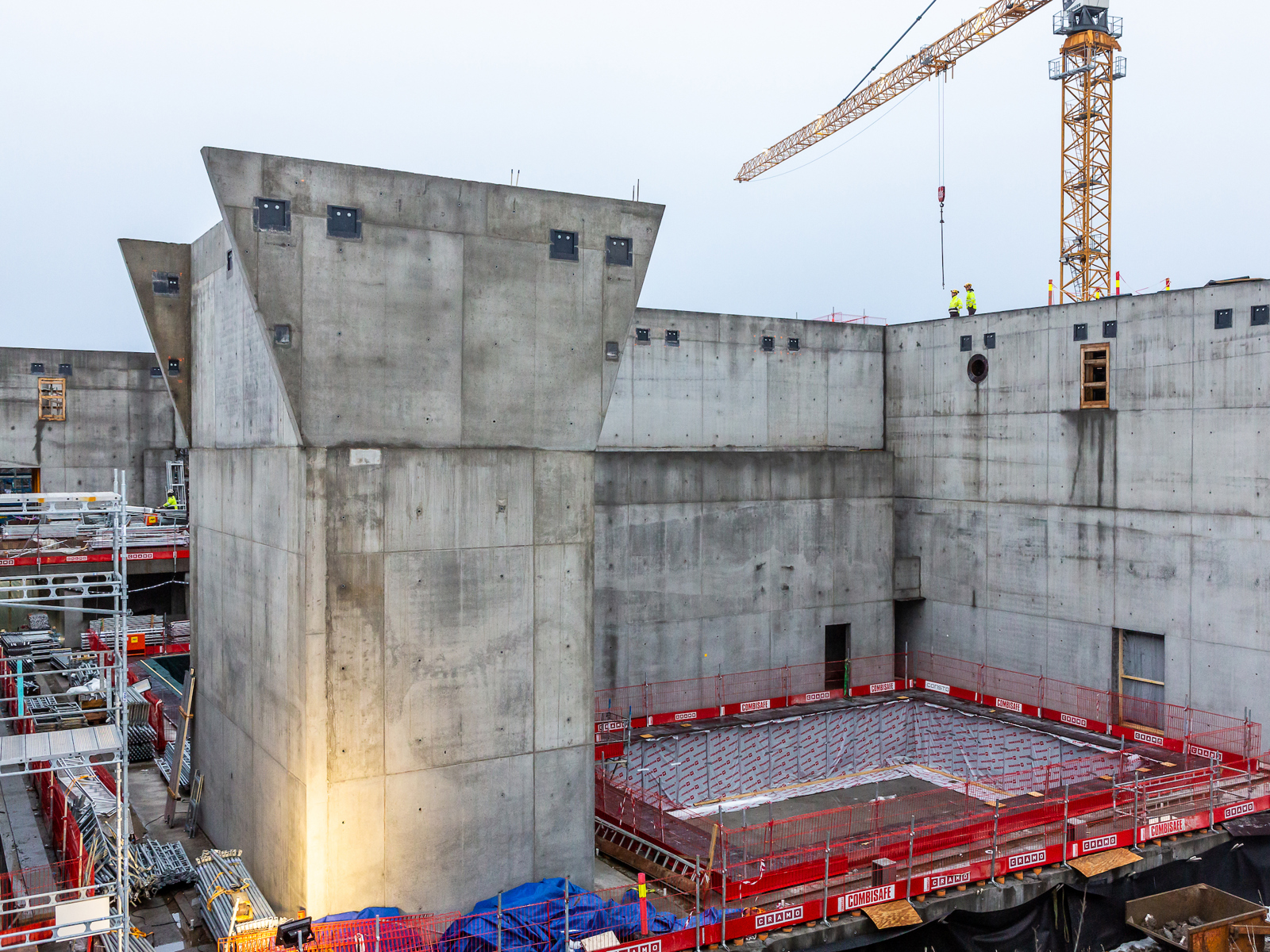 Betongkonstruksjon, Tøyenbadet i Oslo.