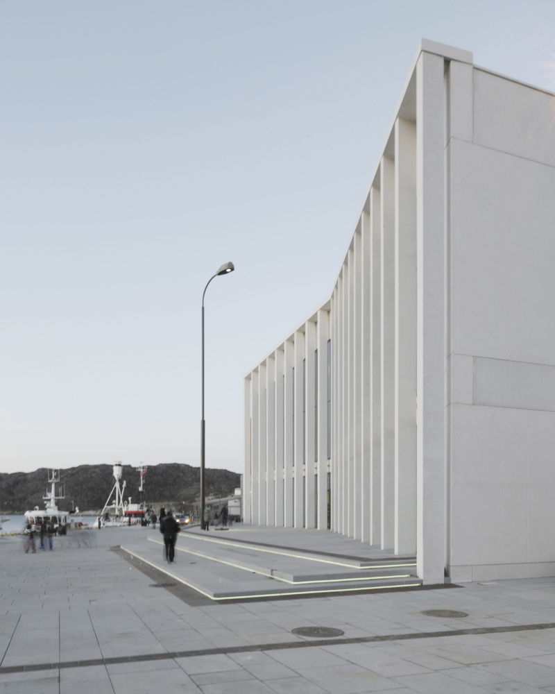 Eksteriør foto av kulturhus på havnekanten.