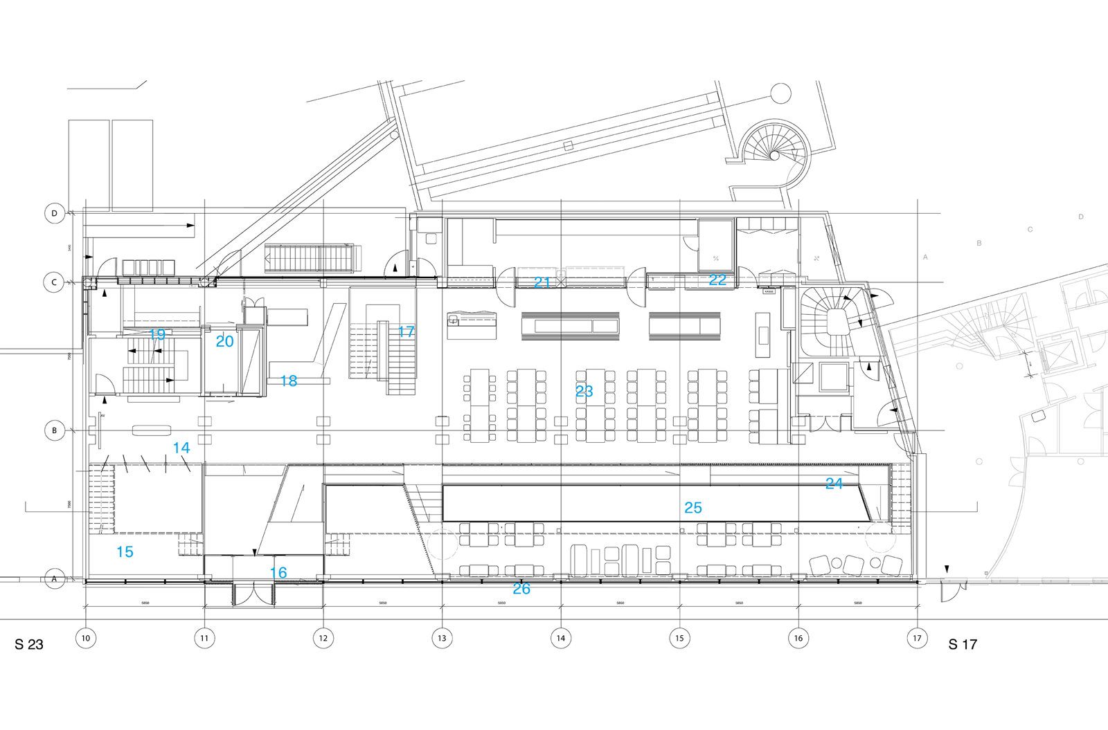 Plantegning av første etasje på bygg med kontorer og matfagelig senter. Arkitekt tegning.