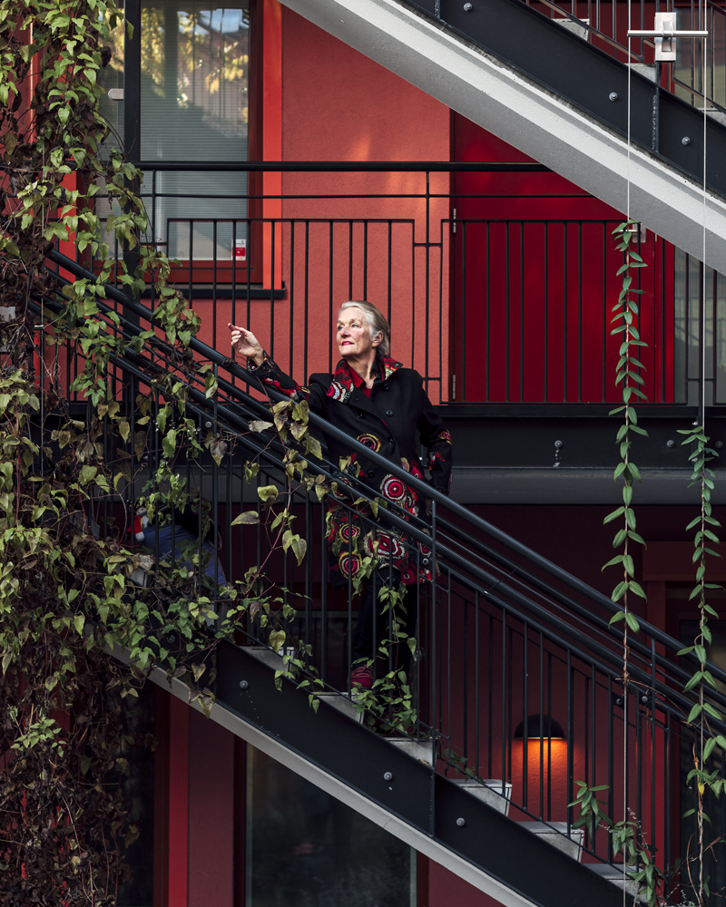 Kari Nissen Brodtkorb I Trappa