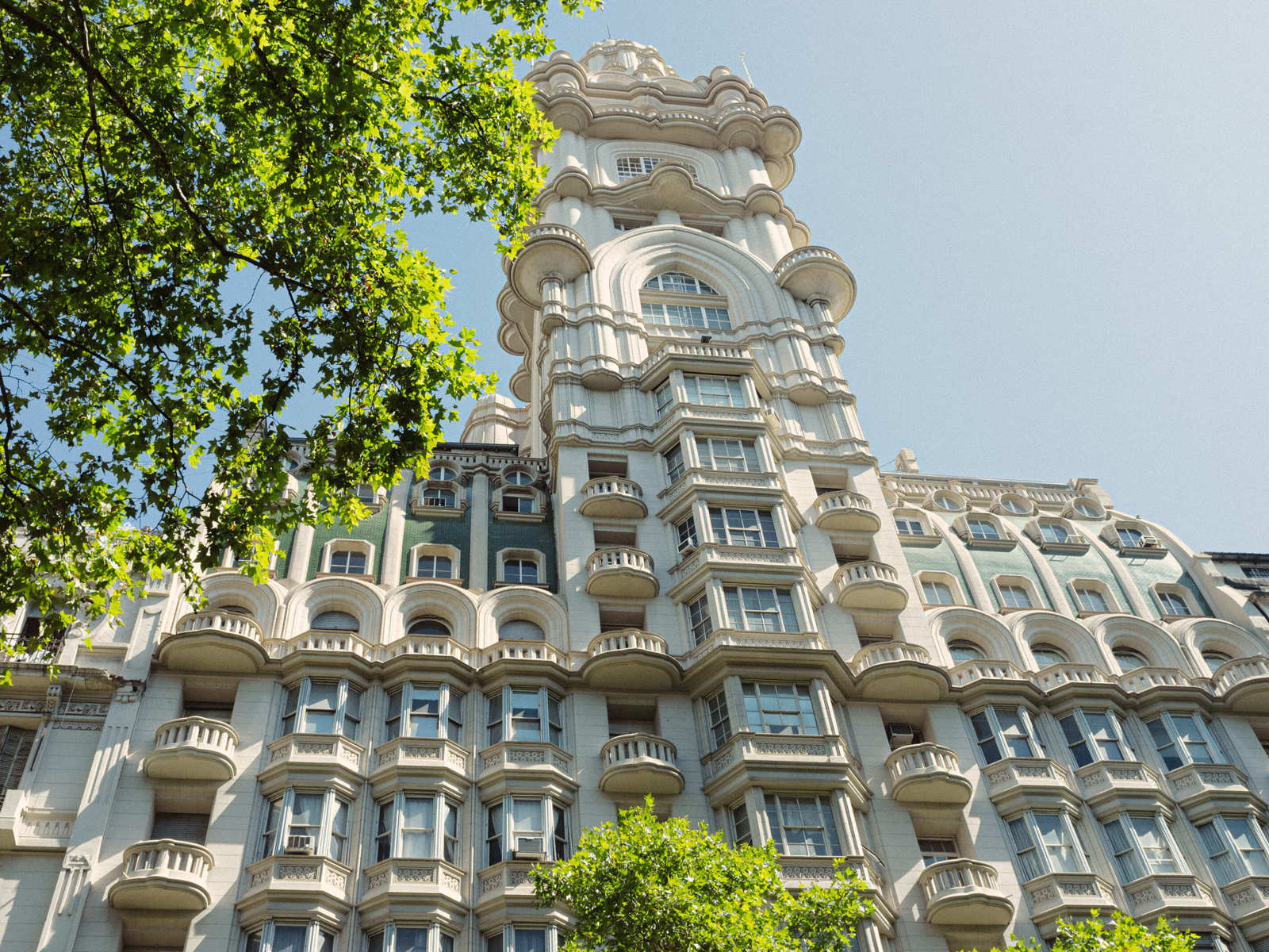 Buenos Aires Avenida De Mayo Palacio Barolo
