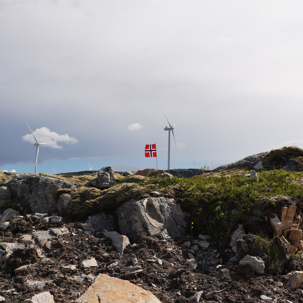 Bilde av vindmøller på Fosen