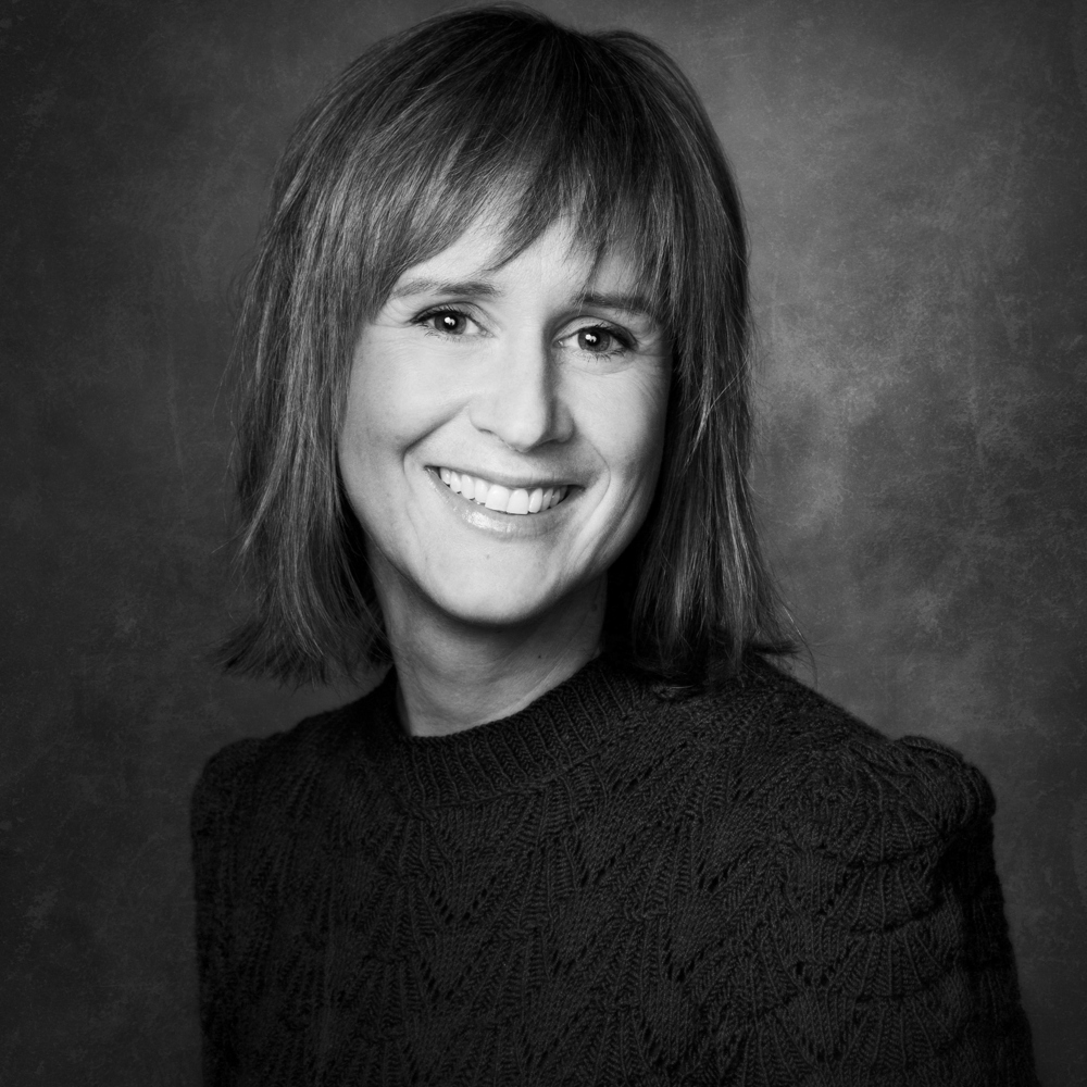 Portrett av Michelle S. Wright, svart hvit. Foto.